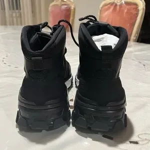 HOGAN MENS HIGH URBAN TREK HIGH TOP NWT Hogan | Shoes | Hogan Mens High Urban Trek High Top Nwt  main image 2